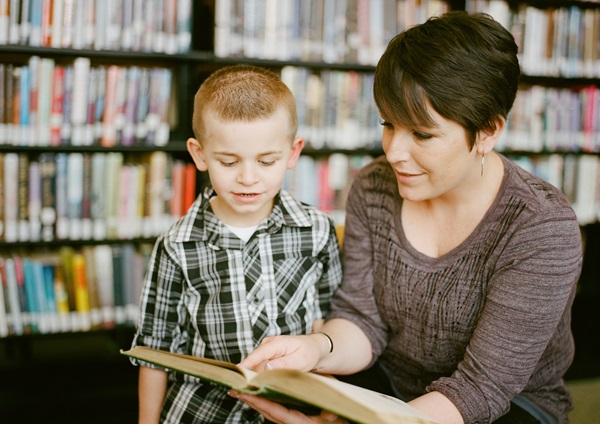 As United Methodists examine ways to end racial injustice, introducing books about racism to children can help a younger generation be part of the solution. Photo by Aw Creative on Unsplash.
