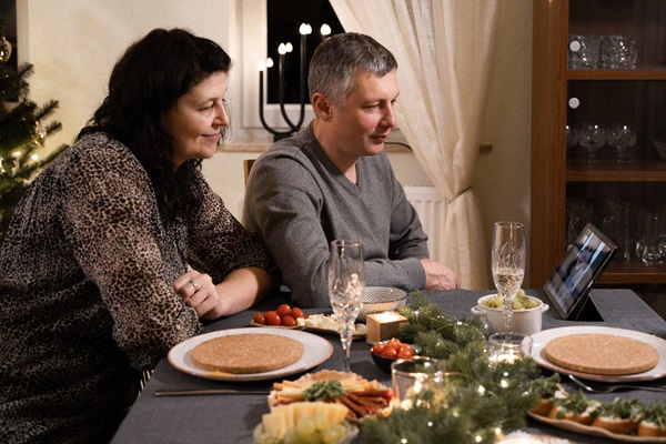 As we prepare for a different Christmas in 2020, we hear the call to move into a deeper relationship with God. Photo by Pavel Danilyuk from Pexels.