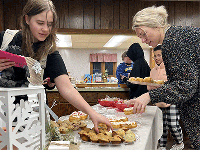 At a recent Missions in the Morning in Iroquois, Darcy Lenz and Tracy Miller, members of the congregation and Fresh Expressions team in Iroquois, prepared the coffee and hot chocolate and greeted the guests.