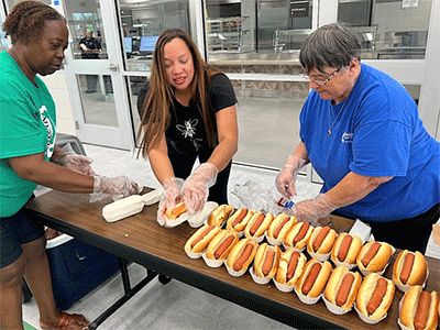 annconf_Parking_Cars_Leads_to_Strong_Church_School_Partnership_400x300